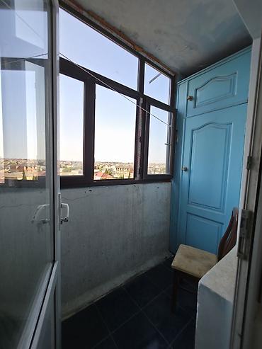 Квартиры: Баку, Пос. Карачухур, 1 комната, Вторичка, м. Нефтчиляр, 50 м² — 3