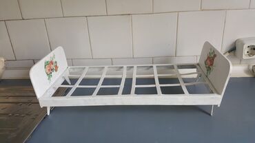 бешик игрушка: Игрушка кроватка для куклы сделана в СССР (раритет) металлическая
