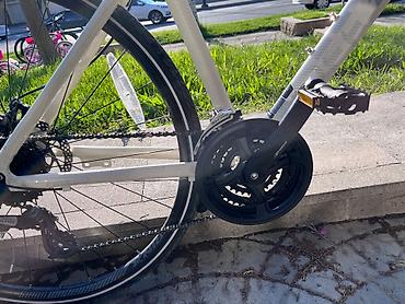 velosiped trinx: İşlənmiş Şəhər velosipedi Trinx, 28", sürətlərin sayı: 16, Ünvandan götürmə — 6
