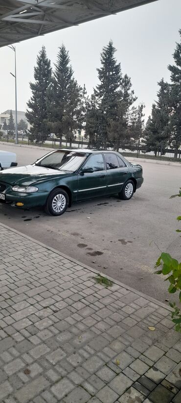 Hyundai: Hyundai Sonata: 2 l | 1997 il Sedan — 5