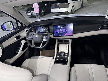 wuling mini ev: BYD E2: 2024 г., Автомат, Электромобиль, Кроссовер — 5