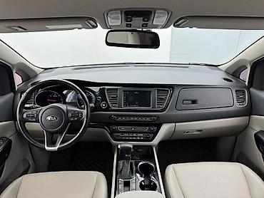 Kia: Kia Carnival: 2019 г., 2.2 л, Автомат, Дизель, Минивэн — 10