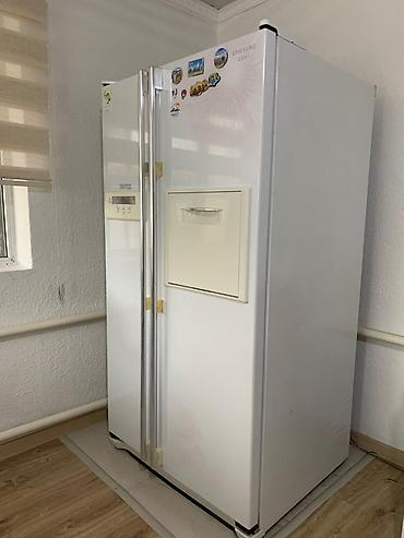 Холодильники: Холодильник Samsung, Side-By-Side (двухдверный), Total no frost — 2