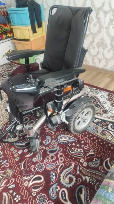 Техника и электроника: Продаётся коляска электрический адрес кеминский район село Кызыл суу