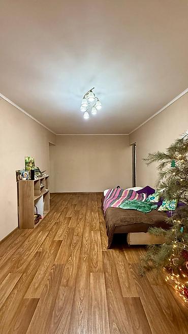 Продажа квартир: 3 комнаты, 57 м², 104 серия, 1 этаж — 3