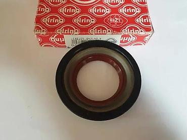 Car Engine Parts: SEMERING RADILICE MERCEDES 123 KOMBI 29 PREDNJI | semering radilice — 2