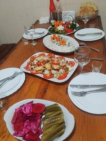 Aşpazlar: 35-yaşım var Pover işi axtarıram. Masqovada kafe sisteminde işləmişəm — 11