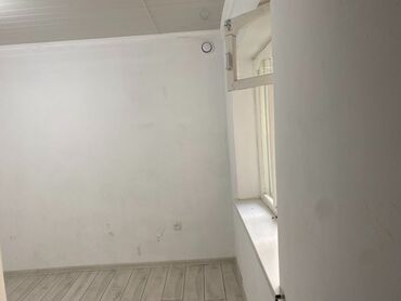 аренда дом на длительный срок: 32 кв. м, 2 бөлмө, Жертөлө, ороо, Забор, тосулган