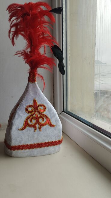 кыргызское национальное платье: Цвет - Белый