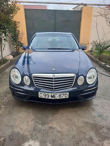 Mercedes-Benz: Mercedes-Benz E-Class: 2.7 l | 2002 il Sedan — 1