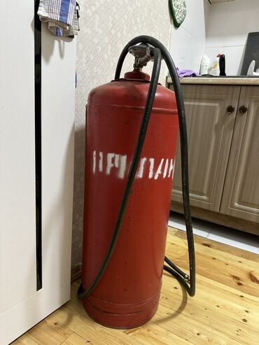 Бочки: Газовый баллон, Пропан (бытовой), С редуктором