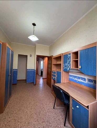 Продажа квартир: 3 комнаты, 62 м², 105 серия, 4 этаж, Косметический ремонт at lalafo.kg — 10 Продажа квартир: 3 комнаты, 62 м², 105 серия, 4 этаж, Косметический ремонт — 10