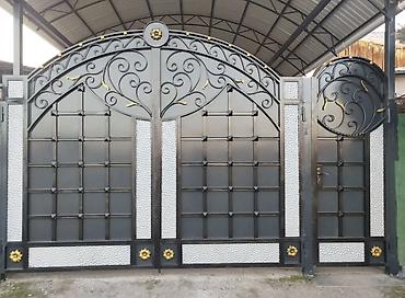 Распашные ворота: Кованные ворота из металла - Тип: распашные уличные ворота с — 1