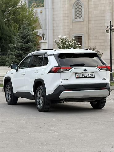 Toyota: Toyota RAV4: 2019 г., 2.5 л, Автомат, Гибрид, Кроссовер — 2