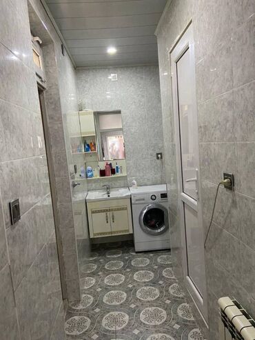 Uzunmüddətli kirayə mənzillər: Bakıxanov qəsəbəsində Neftçilərə avtobusla 5-10 dəqiqəlik yaxınlığda — 8