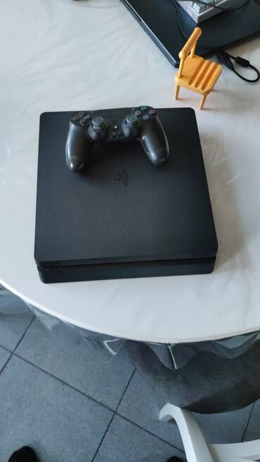 sony netbook: Sony PlayStation 4 Slim oyun konsolu 1tb Xüsusiyyətlər: - Model: PS4