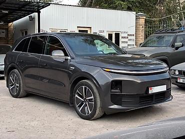 byd e1: Lixiang L6: 2024 г., 1.5 л, Автомат, Электромобиль, Кроссовер — 8