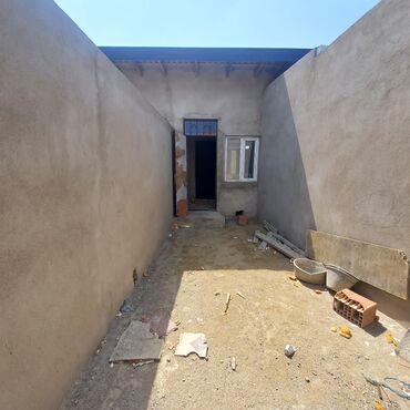 mehdiabadda satilan heyet evleri: Mehdiabad 3 otaqlı, 100 kv. m, Təmirsiz