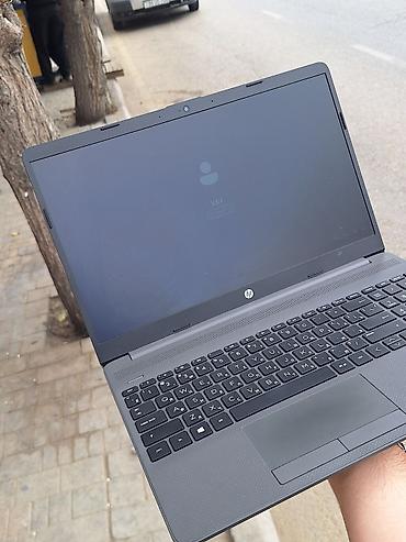 ucuz ütü: Core i3 10 cu nesil 4 Ram İntel UHD graphics Yaddaş 128 gb SSD — 3