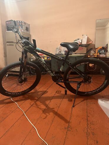 Şəhər velosipedləri: İşlənmiş Şəhər velosipedi Velocruz, 29", sürətlərin sayı: 7, Ünvandan götürmə