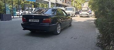 guzgu: BMW 3 series: 1.8 l | 1995 il Sedan — 4