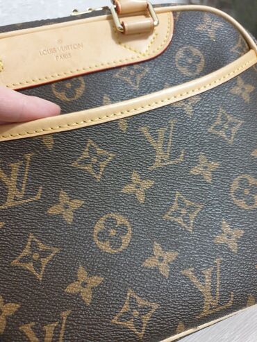 Классические сумки: Классическая сумка, Louis Vuitton, Материал: Натуральная кожа, Жёсткая конструкция, Женские — 8