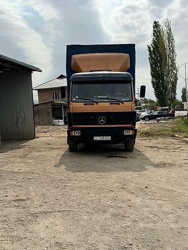 mazda protege: Грузовой автомобиль Mercedes-Benz 1524 тентованный - Тип: тентованный — 2