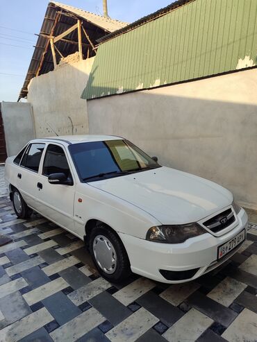 субару импреща: Daewoo Nexia: 2010 г., 1.5 л, Механика, Бензин, Седан