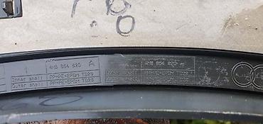 tabla za alat: RUB VRATA DESNI ZA AUDI Q8 | Audi q8 rub desnih vrata 4M8 854 820 — 1