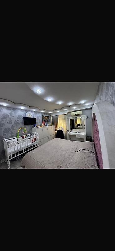 Otaqların satışı: Tam mebellı mənzil interyeri satılır - Geniş, işıqlı qonaq otağı: U — 3