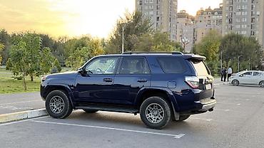 Toyota: Toyota 4Runner: 2020 г., 4 л, Автомат, Бензин, Внедорожник — 5