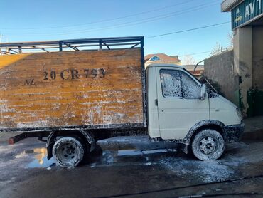 mercedes 180 c: QAZ 3302: 2.5 l | 2004 il 242000 km