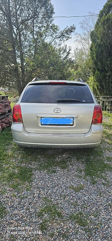 2 4 д: Toyota Avensis: 2004 г., 2 л, Автомат, Бензин, Универсал — 5