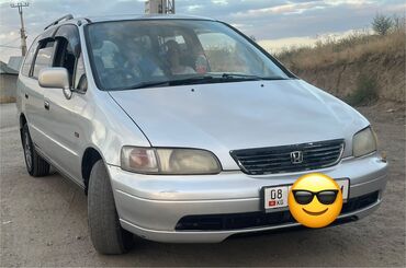 набор ключей авто: Honda Odyssey — семейный минивэн (первое поколение). Обьем 2.2