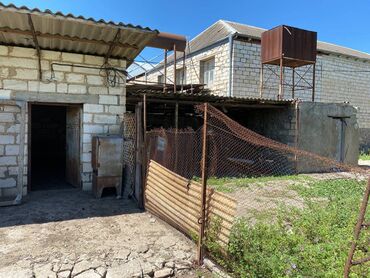 Həyət evləri və villaların satışı: Şemkir şeheri, Elperest Hüseynov küçesi, ev 122 Yeni qaydalarla — 8