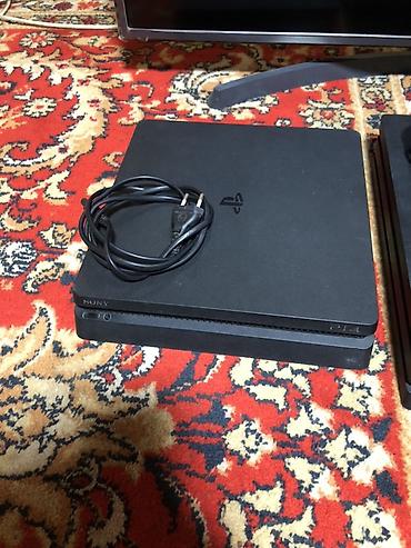 pc case: Игровые приставки Sony PlayStation 4: Slim и Pro В наличии: - Консоль — 2