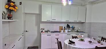 Продажа магазинов: • Продается нежилое помещение • Квартира 8 комнат + 2 раздельных сан — 5