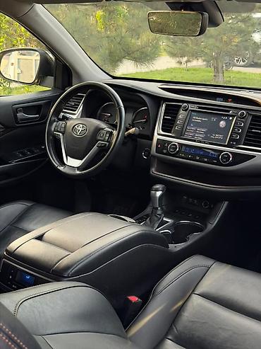 Toyota: Toyota Highlander: 2019 г., 3.5 л, Автомат, Бензин, Внедорожник — 10