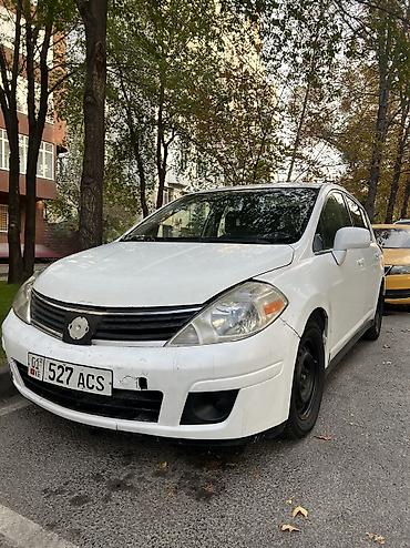 Nissan: Nissan Tiida: 2006 г., 2 л, Механика, Бензин, Хэтчбэк — 11