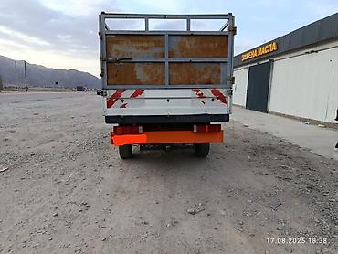 Mercedes-Benz: Mercedes-Benz Спринтер: 2004 г., 2.2 л, Механика, Дизель — 2