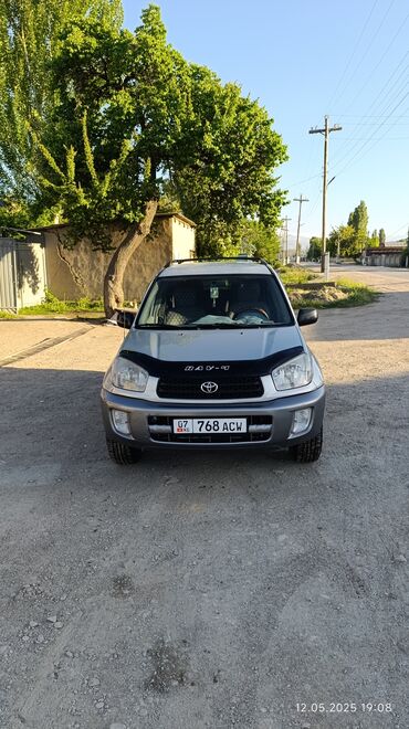 Toyota: Toyota RAV4: 2003 г., 2 л, Автомат, Бензин, Хэтчбэк