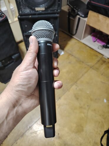 Səsgücləndiricilər, qulaqlıqlar və mikrofonlar: Shure QLXD4 simsiz mikrofon qəbuledicisi - Model: QLXD4 (Q51 — 8