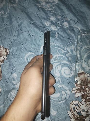 ayfon 6 s plus: IPhone 7 Plus, Qara — 3