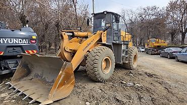 Погрузчики: Погрузчик, 2023 г., Колесный, Фронтальный — 1