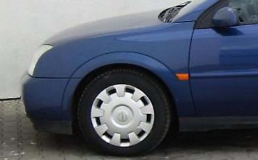3m rostilj: KRILO ZA OPEL VECTRA C OD 2002. DO 2005. GOD. | Polovni originalni — 1