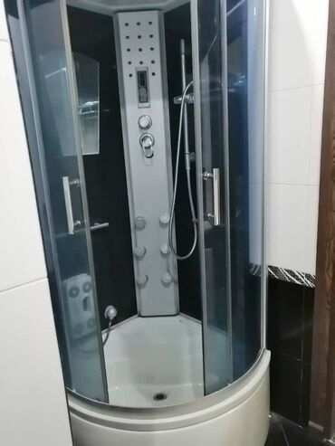 Mənzil kirayələyirəm: 3 otaqlı, 140 kv. m — 8