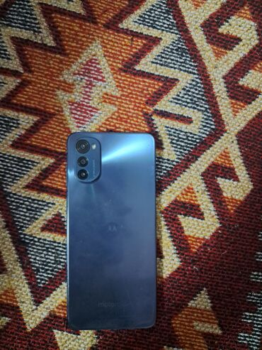 99 099 nomre satilir: Motorola Moto E32s, 64 ГБ
