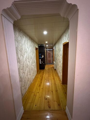 Həyət evləri və villaların satışı: Suraxanı 3 otaqlı, 200 kv. m, Kredit yoxdur, Yeni təmirli — 10