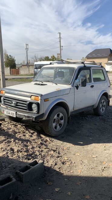 машина ваз: ВАЗ (ЛАДА) 4x4 Нива: 2007 г., 1.7 л, Механика, Бензин, Внедорожник