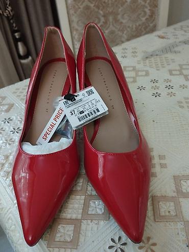 tufliler: Tuflilər, Zara, Ölçü: 37, rəng - Qırmızı, Yeni — 1